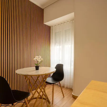 Local House بيت ضيافة 3*