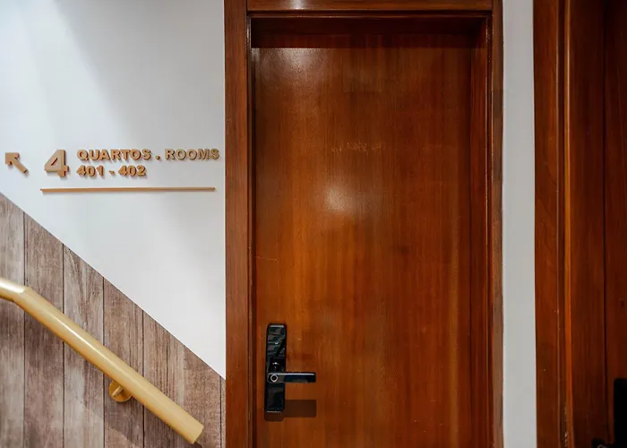 Casa de hóspedes Local House