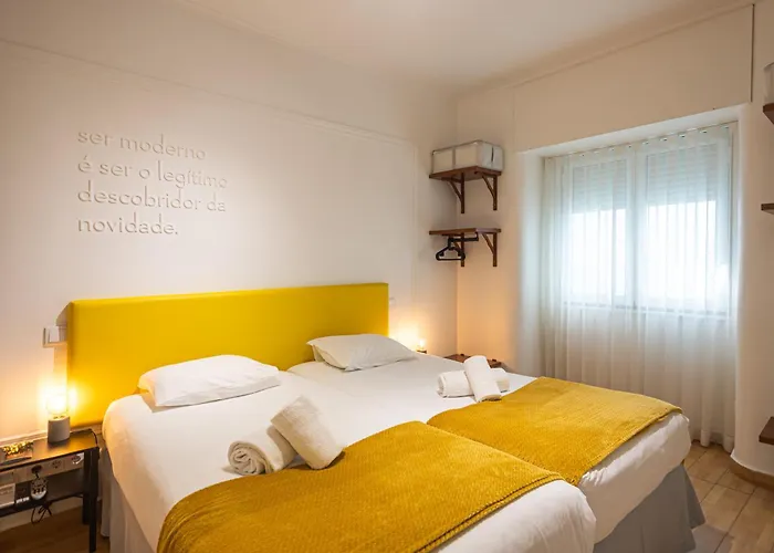 Local House Casa de hóspedes 3*