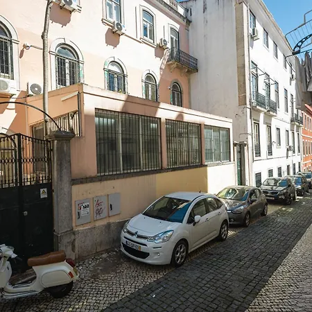 Local House * Lisbon