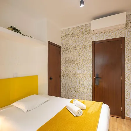 Local House Guest house *