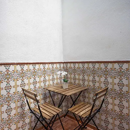Local House *