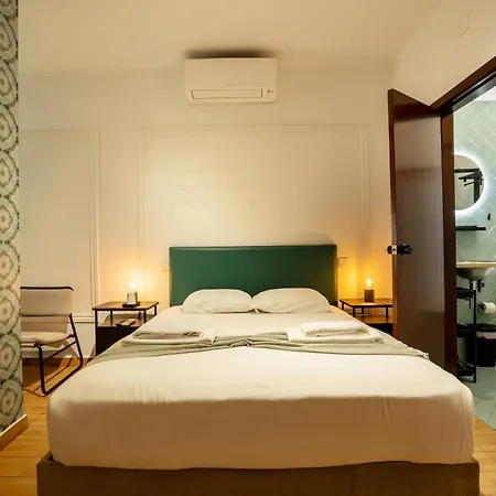 Pensionat Local House 3*
