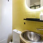 Local House Πανσιόν 3*