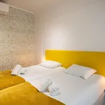 Local House 3*