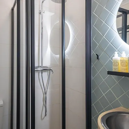 Local House 3* Lizbona