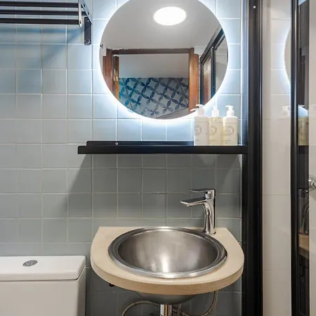 Local House Pensjonat